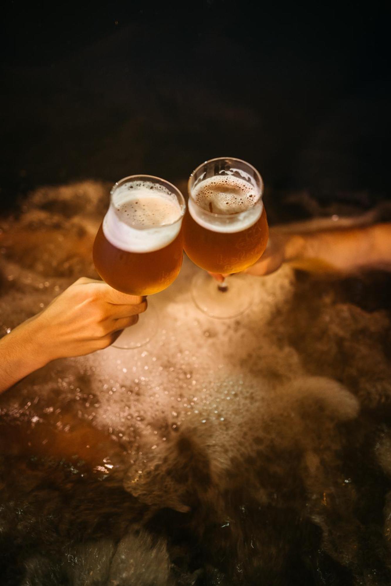שטיינאך Ankerbraeu Ferienwohnungen Brauerei Bierbad מראה חיצוני תמונה